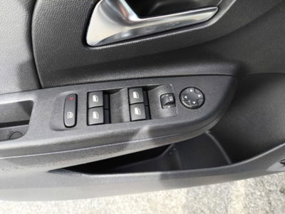 Opel Corsa 1.2 Corsa s&s 75cv (11)