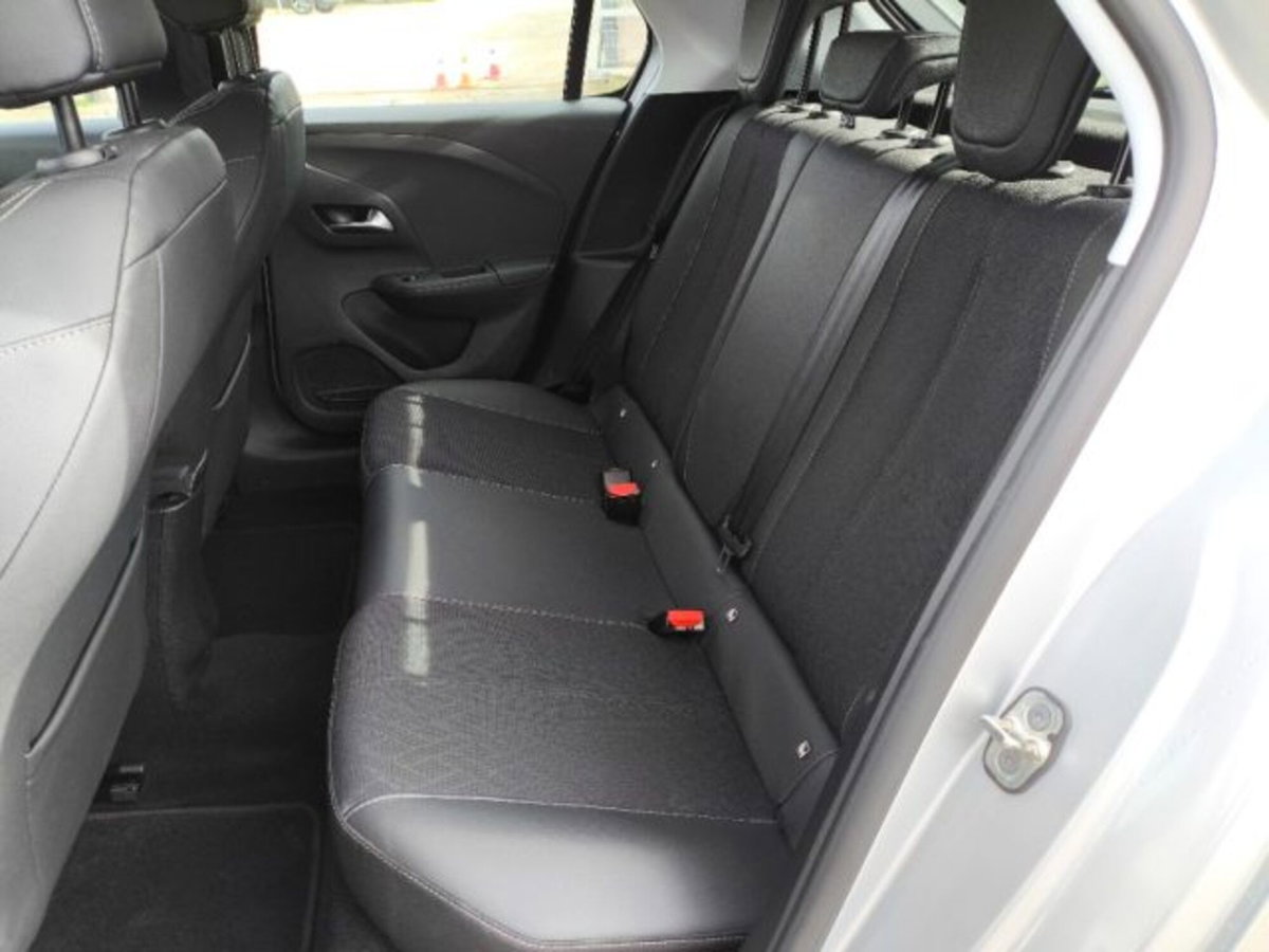 Opel Corsa 1.2 Corsa s&s 75cv (8)