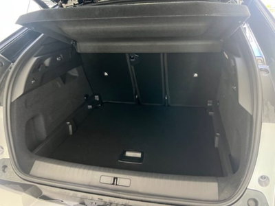 Peugeot 3008 1.2 hybrid GT Exclusive 145cv e-dcs6 (11)