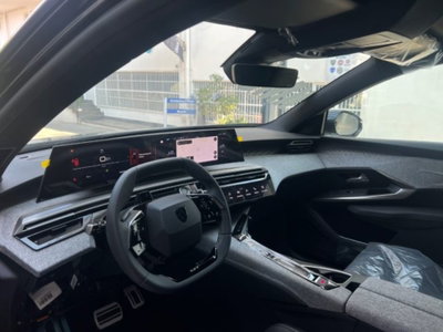 Peugeot 3008 1.2 hybrid GT 145cv e-dcs6 (14)