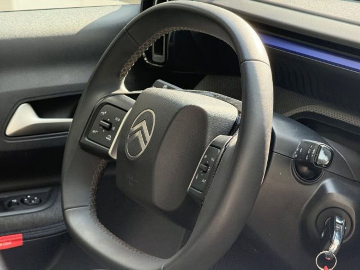 Citroen C3 Aircross 1.2 puretech turbo You Pack Plus 100cv (13)