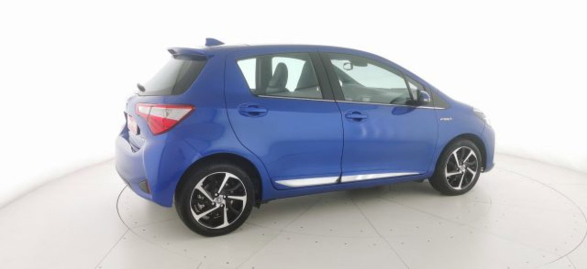 Toyota Yaris 1.5 Hybrid 5 porte Style (19)
