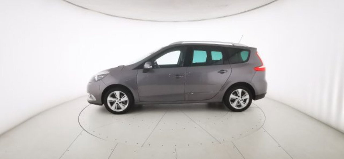 Renault Scenic E-Tech Electric 1.5 dCi 110CV EDC Energy (4)