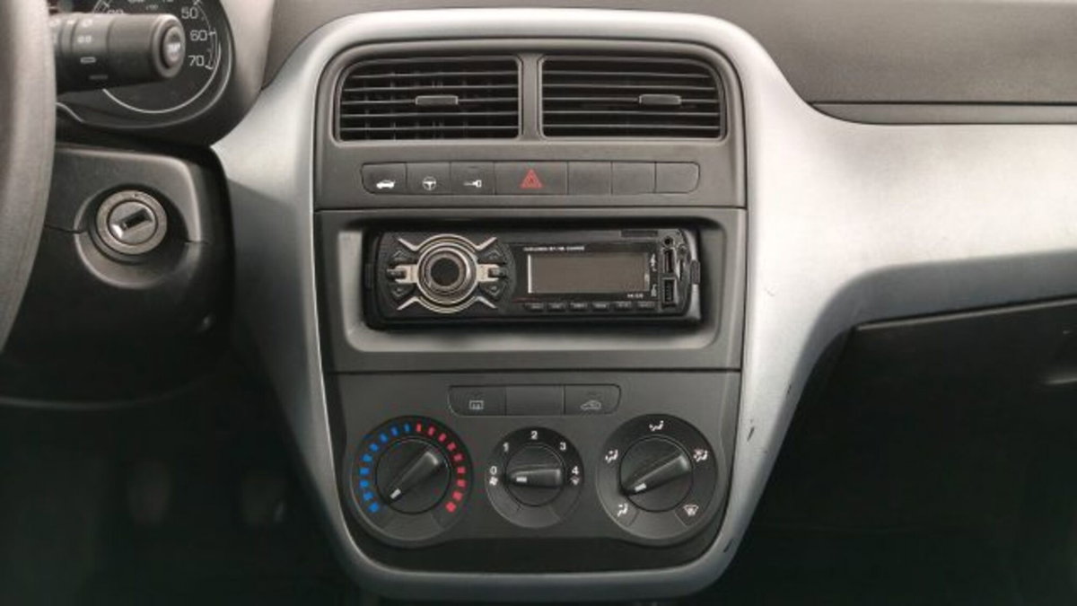 Fiat Grande Punto 1.2 5 porte Actual (13)