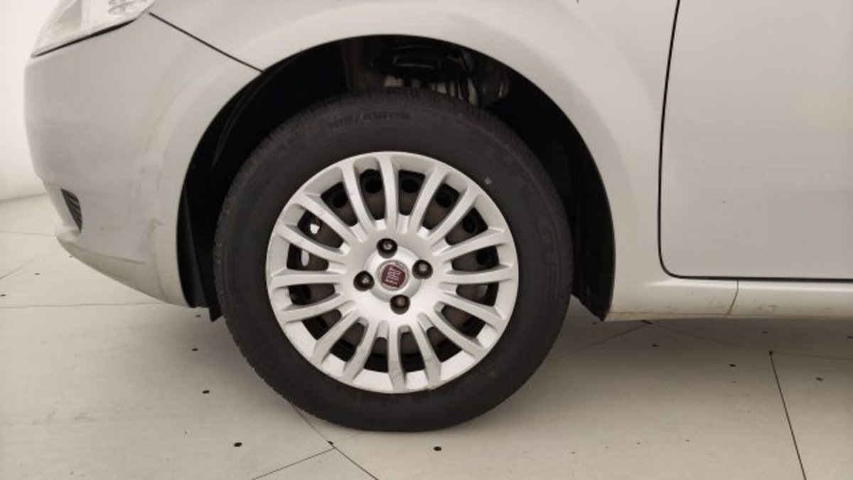 Fiat Grande Punto 1.2 5 porte Actual (18)