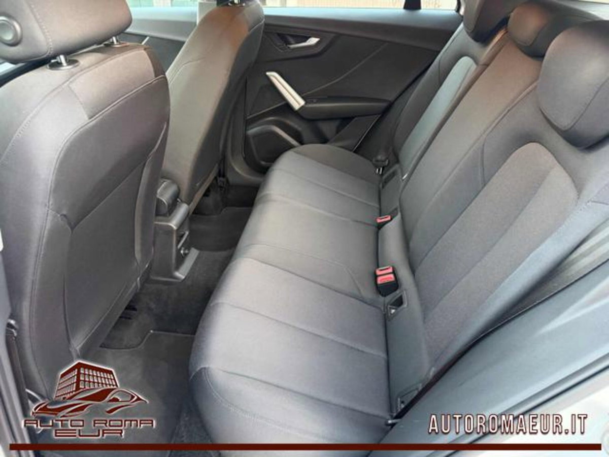 Audi Q2 Q2 35 TFSI S tronic Business (17)