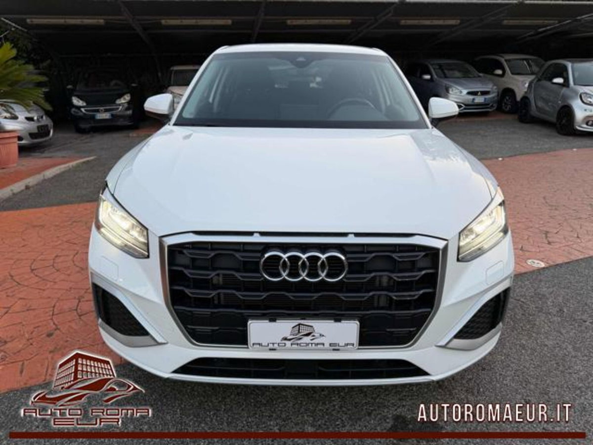 Audi Q2 Q2 35 TFSI S tronic Business (8)