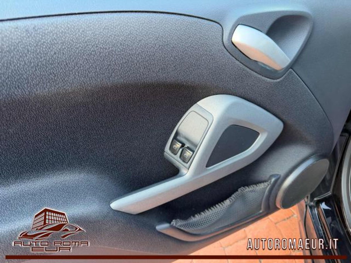smart Fortwo 1000 52 kW MHD coupé pulse (10)
