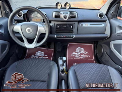 smart Fortwo 1000 52 kW MHD coupé pulse (15)