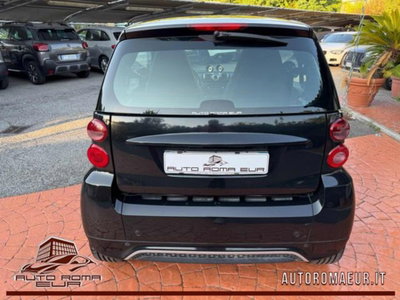 smart Fortwo 1000 52 kW MHD coupé pulse (4)