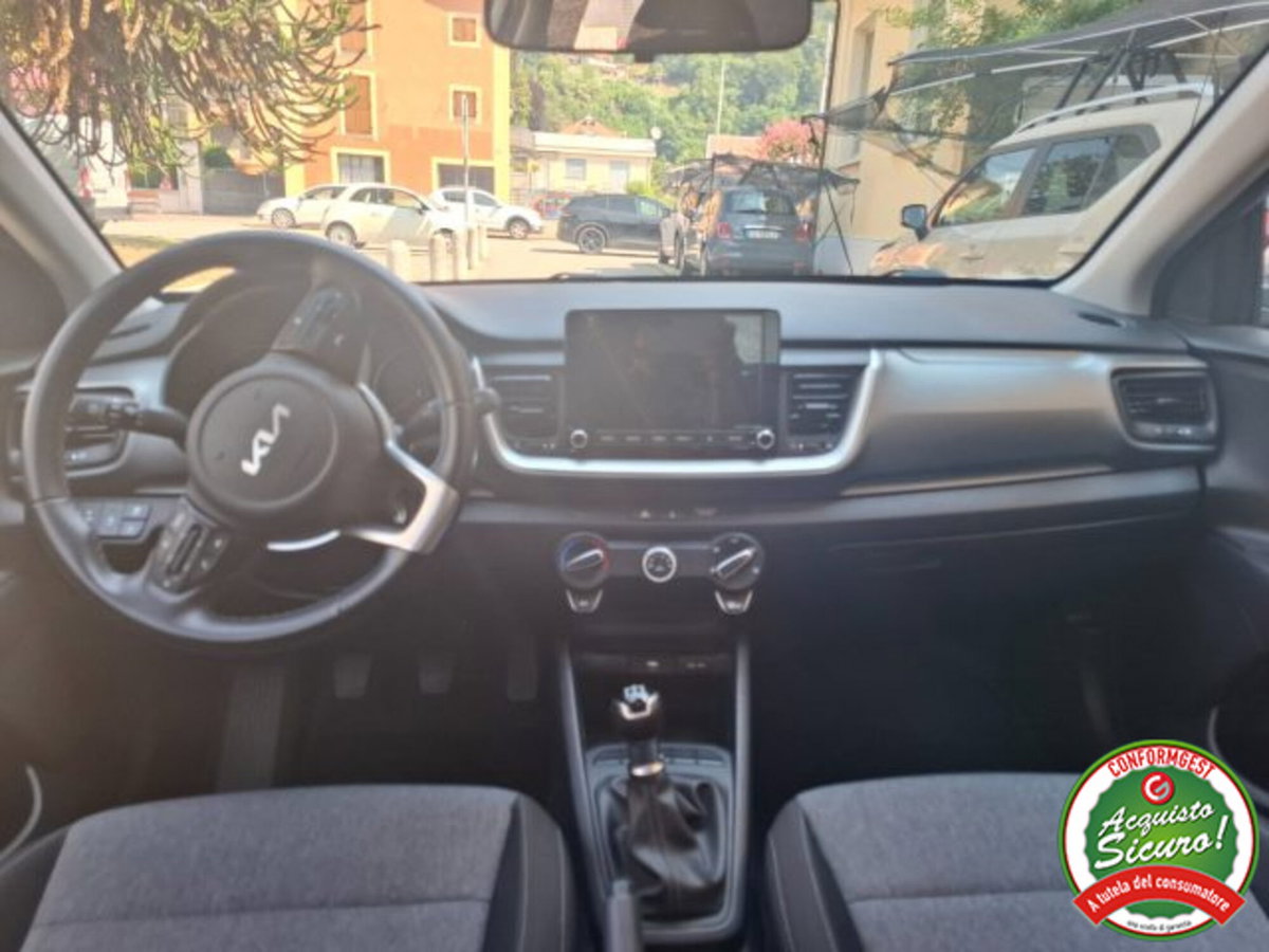 Kia Stonic 1.2 ECO GPL Urban (11)