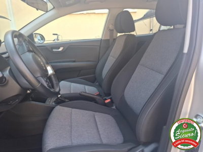 Kia Stonic 1.2 ECO GPL Urban (8)