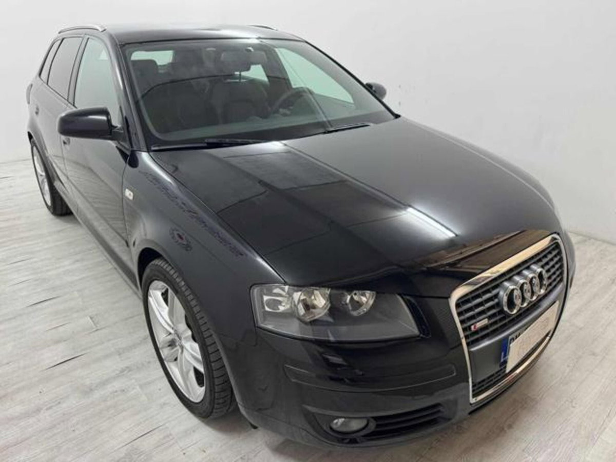 Audi A3 Sportback 2.0 TDI 170 CV F.AP. Attraction (2)