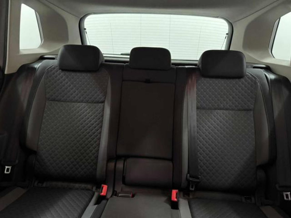Volkswagen Tiguan 1.5 TSI Style ACT BlueMotion Technology (5)