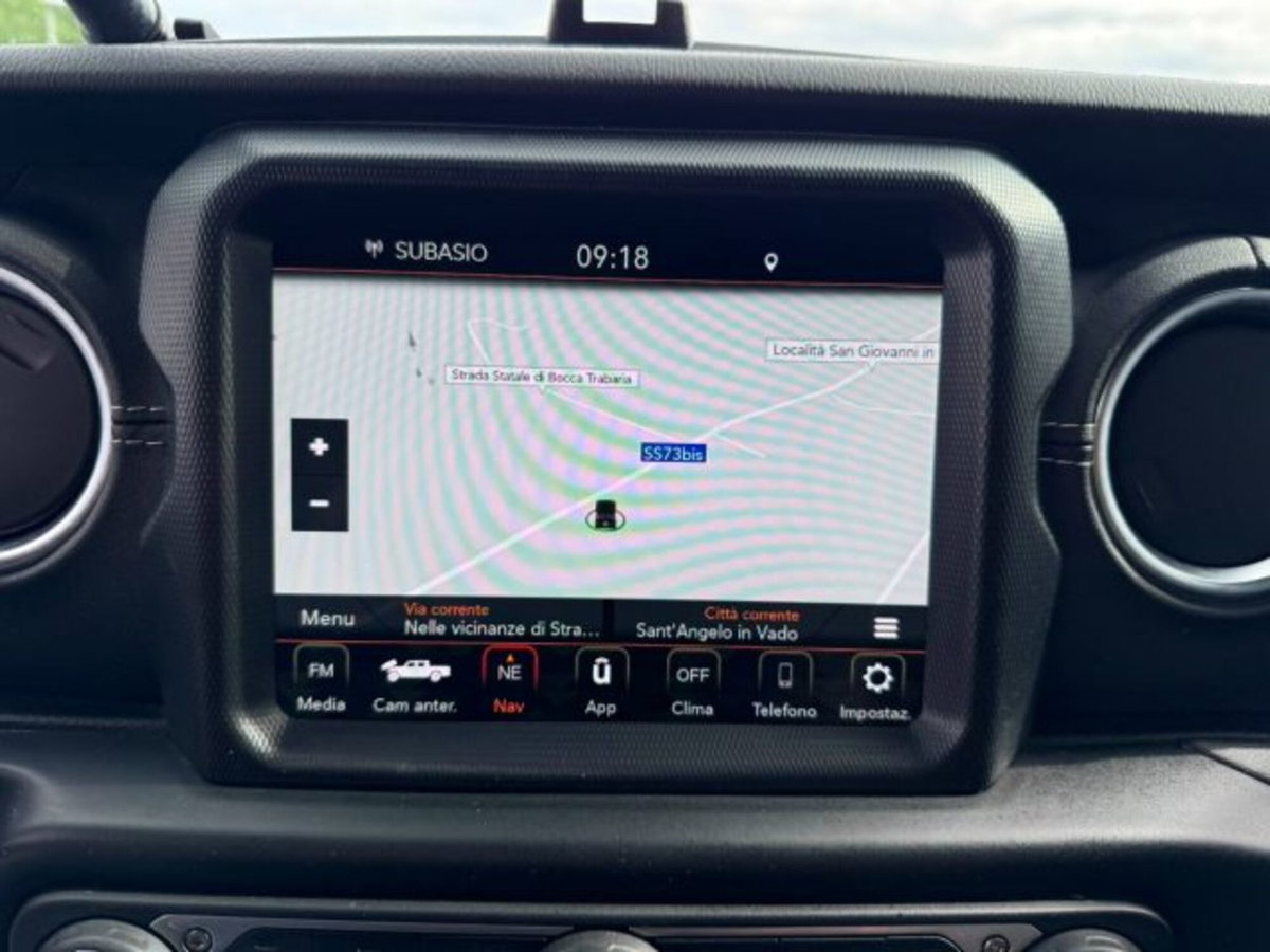 Jeep Gladiator 3.0 Diesel V6 Launch Edition (11)