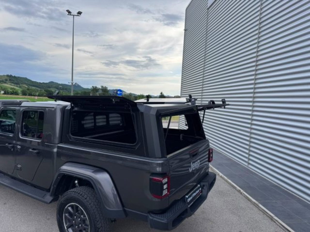 Jeep Gladiator 3.0 Diesel V6 Launch Edition (19)