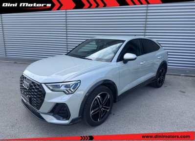 Audi Q3 Sportback 35 2.0 tdi Identity Black s-tronic usata