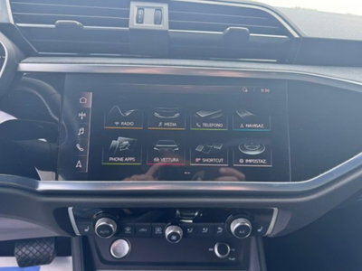 Audi Q3 Sportback 35 2.0 tdi Identity Black s-tronic (15)