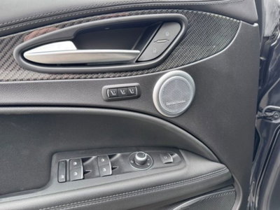 Alfa Romeo Stelvio Stelvio 2.9 Bi-Turbo V6 510 CV AT8 Quadrifoglio (12)