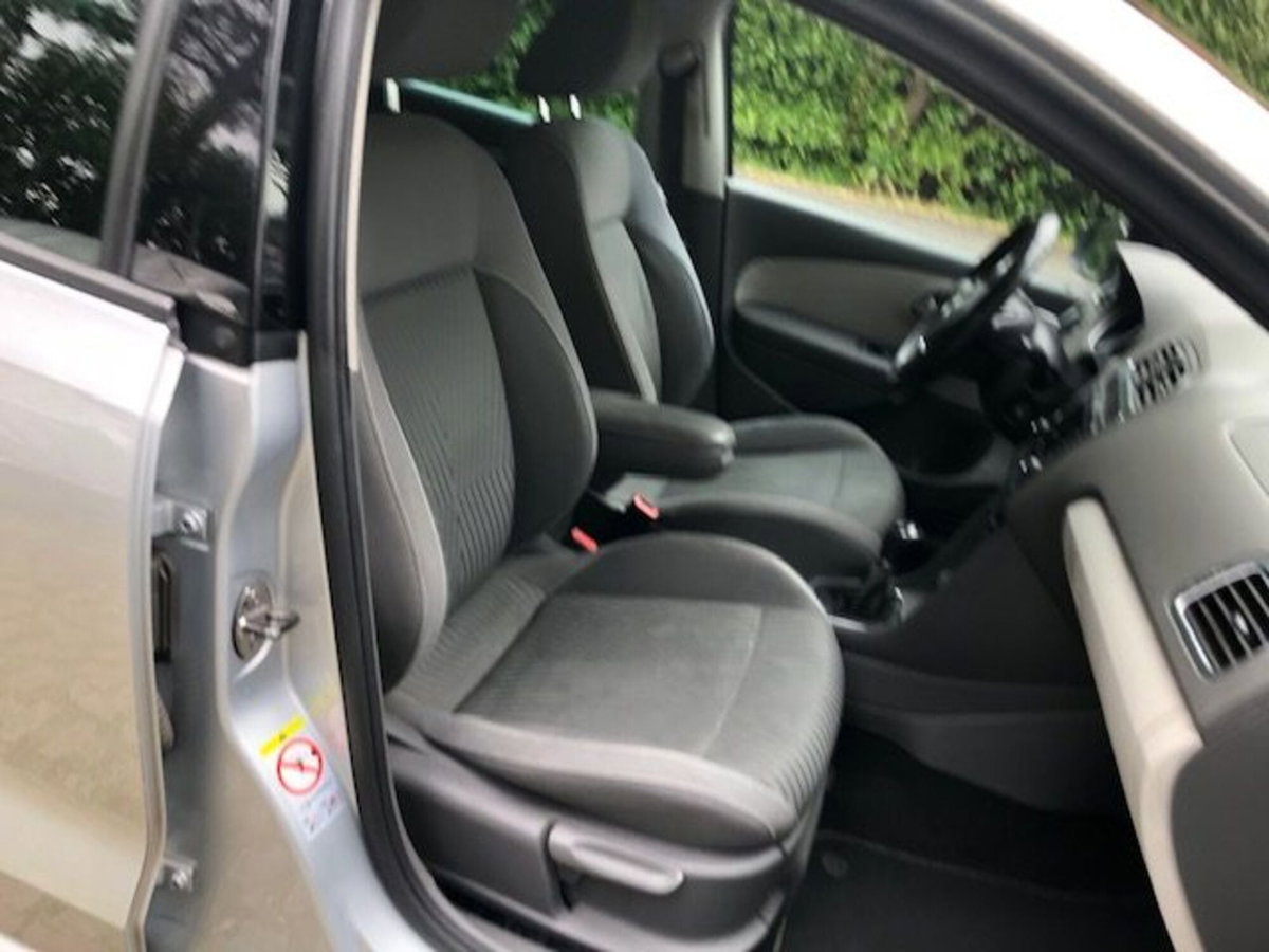 Volkswagen Polo 1.0 MPI 75 CV 5p. Fresh (11)