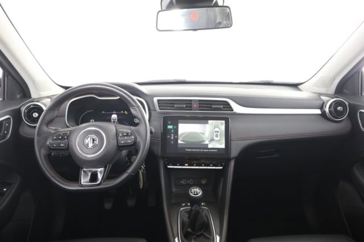 Mg ZS ZS 1.5 Luxury (4)