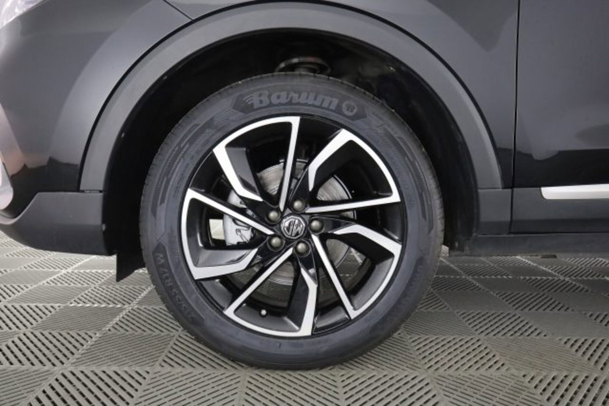 Mg ZS ZS 1.5 Luxury (8)