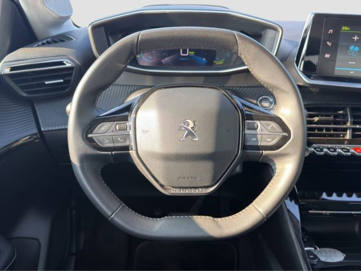 Peugeot 208 motore elettrico 136 CV 5 porte Allure Pack (13)