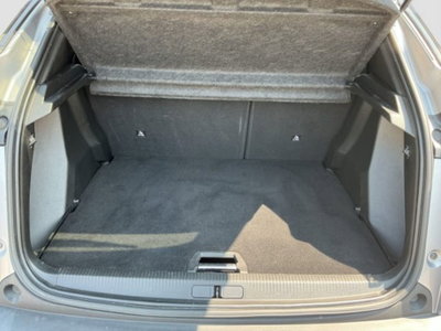 Peugeot 2008 PureTech 130 S&S EAT8 Allure Pack (13)