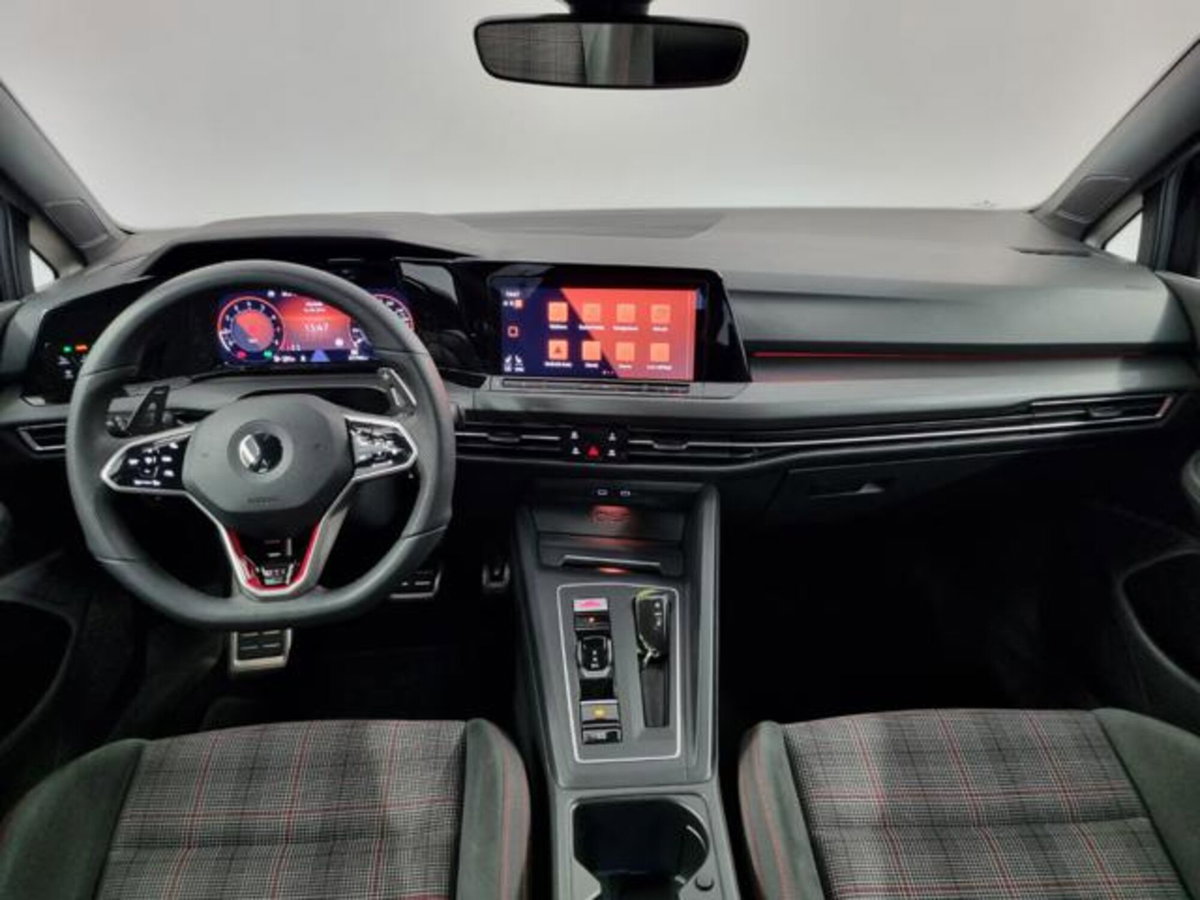Volkswagen Golf 2.0 TSI GTI DSG (11)