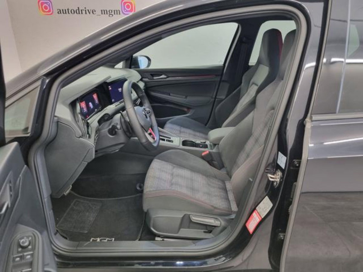Volkswagen Golf 2.0 TSI GTI DSG (6)