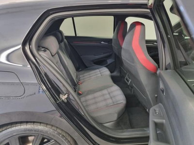 Volkswagen Golf 2.0 TSI GTI DSG (9)