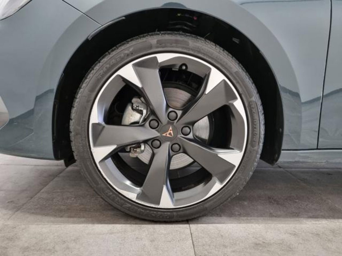 Cupra Leon Leon 1.5 hybrid 150cv dsg (15)