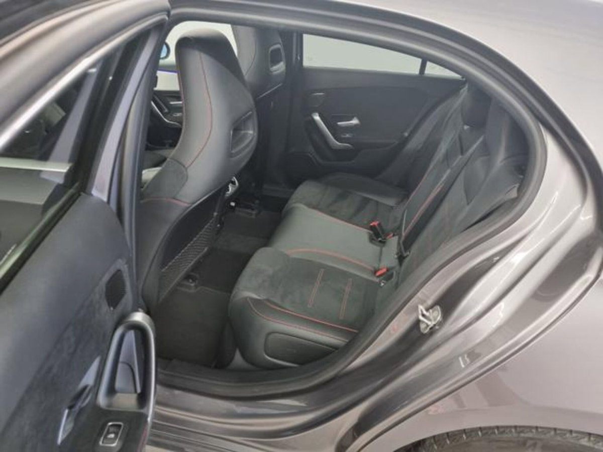 Mercedes-Benz Classe A 180 AMG Line Premium Plus auto (10)