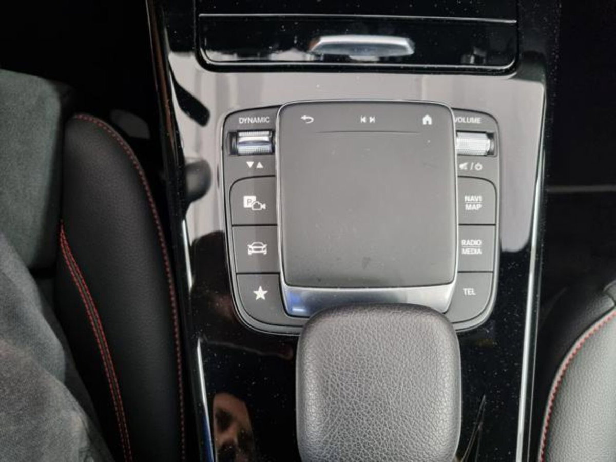 Mercedes-Benz Classe A 180 d Automatic Premium (14)