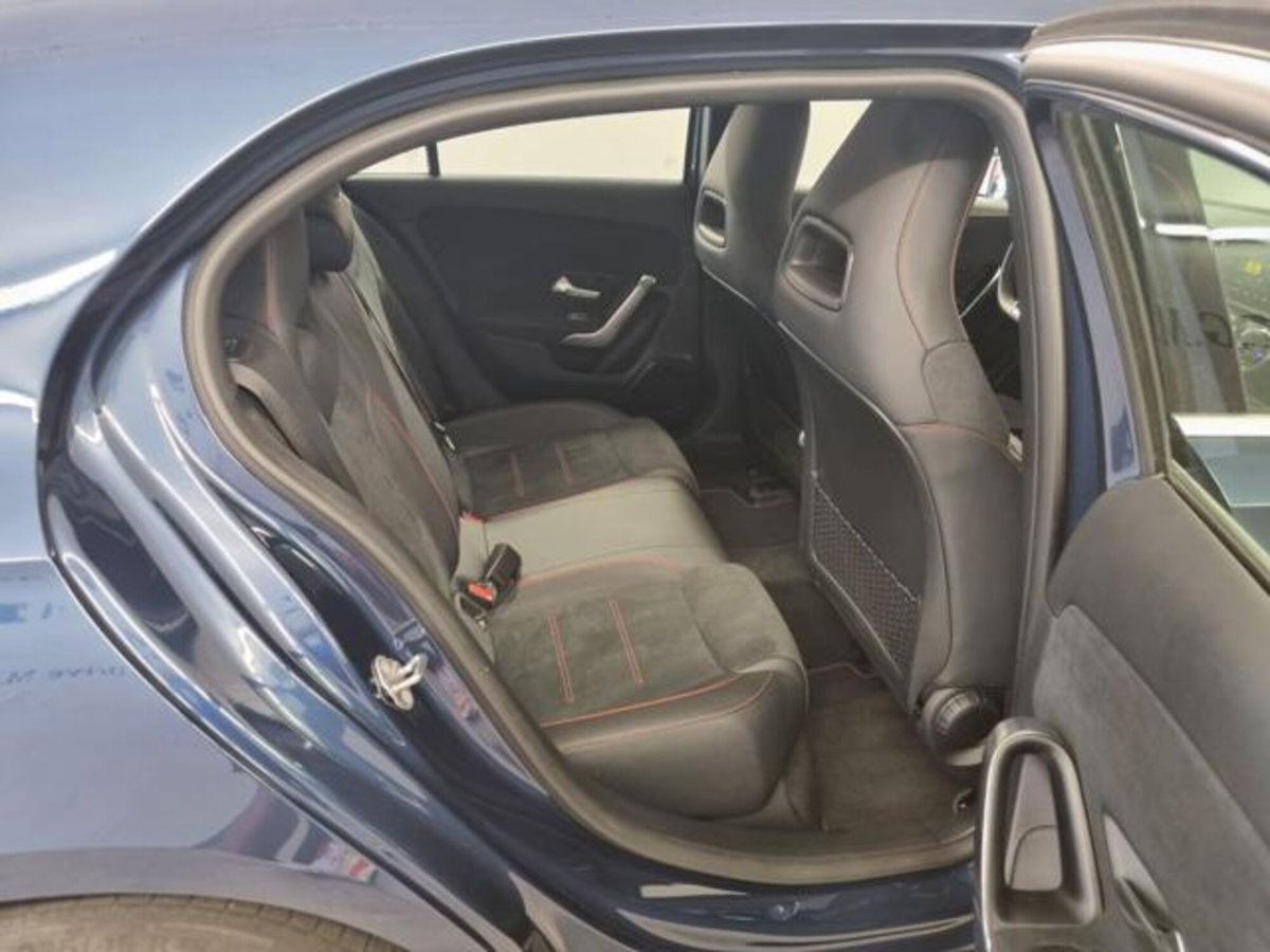 Mercedes-Benz Classe A 180 d Automatic Premium (16)