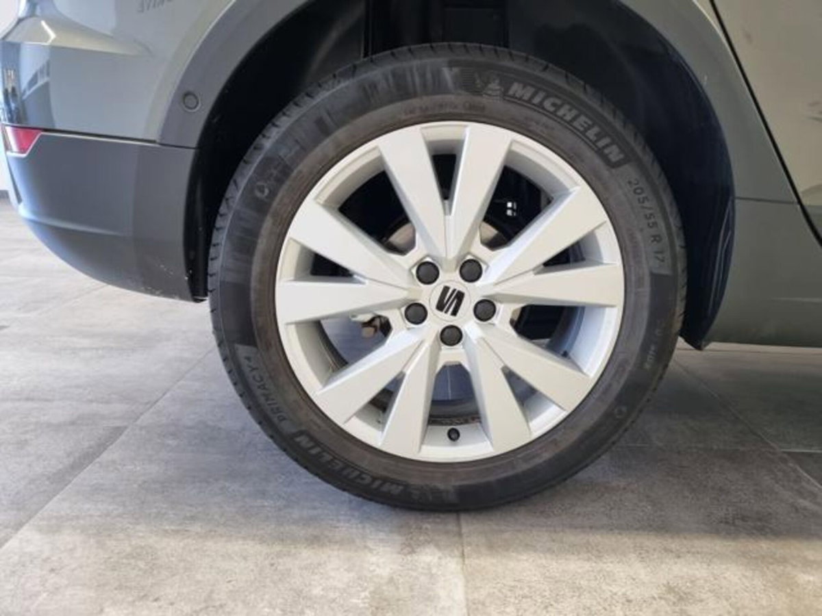 SEAT Arona 1.0 EcoTSI 110 CV DSG XPERIENCE (14)