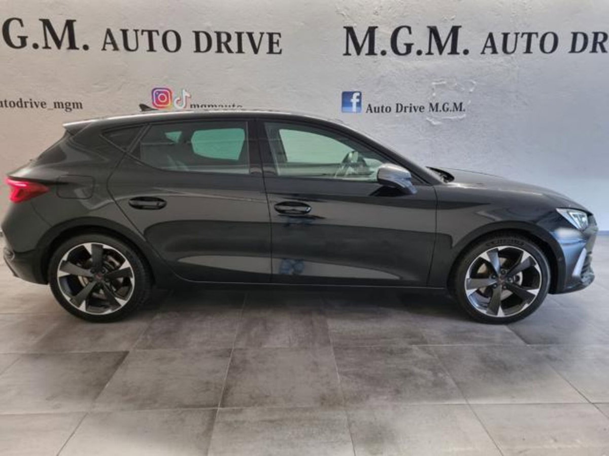 Cupra Leon Leon 1.5 hybrid 150cv dsg (4)