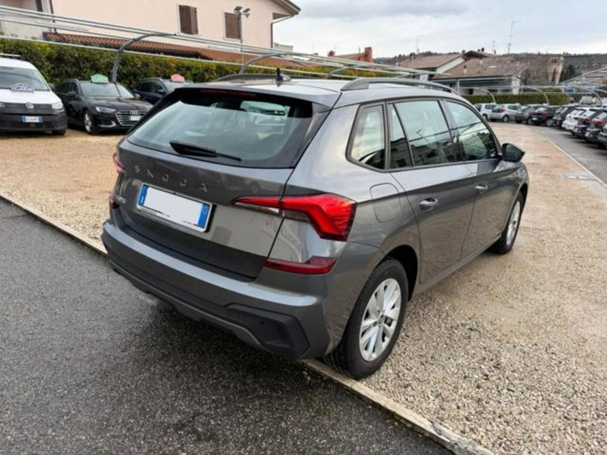 Skoda Kamiq 1.0 tsi Selection 95cv (3)