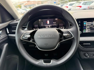 Skoda Kamiq 1.0 tsi Selection 95cv (7)