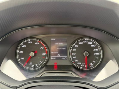 SEAT Arona 1.0 EcoTSI Style (9)