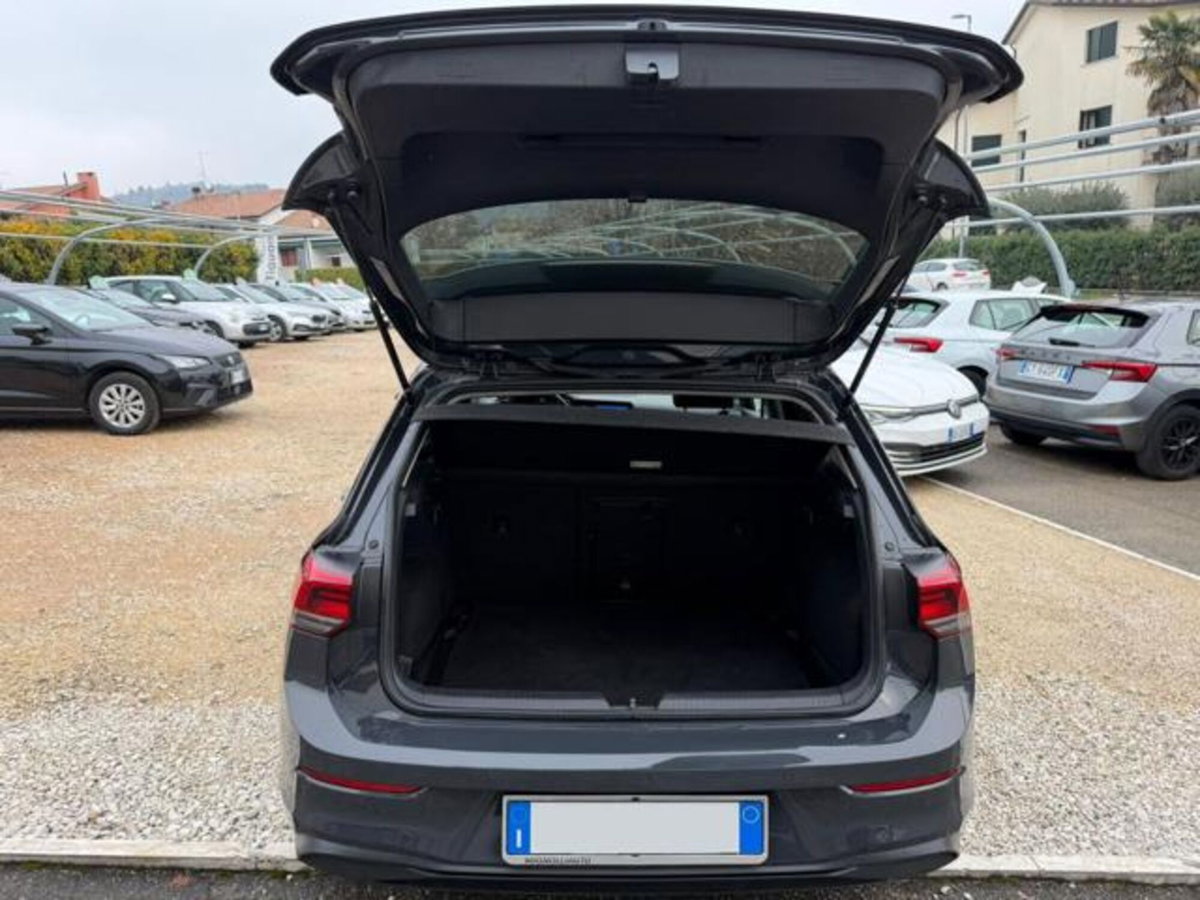 Volkswagen Golf 1.0 TSI EVO Life (12)