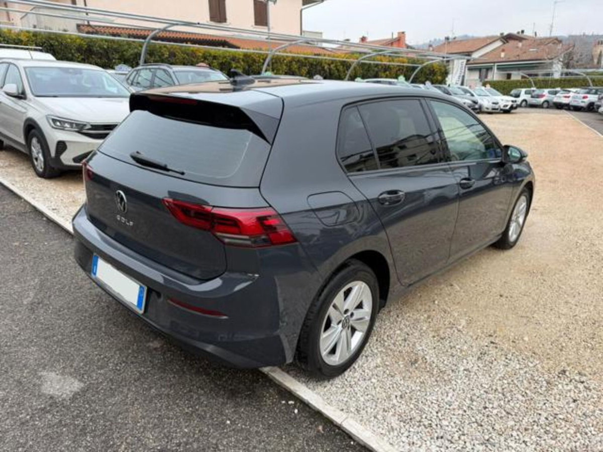 Volkswagen Golf 1.0 TSI EVO Life (3)