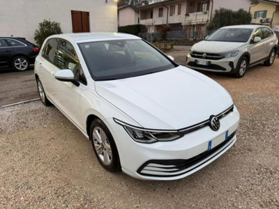 Volkswagen Golf Variant 2.0 TDI SCR DSG Life (2)