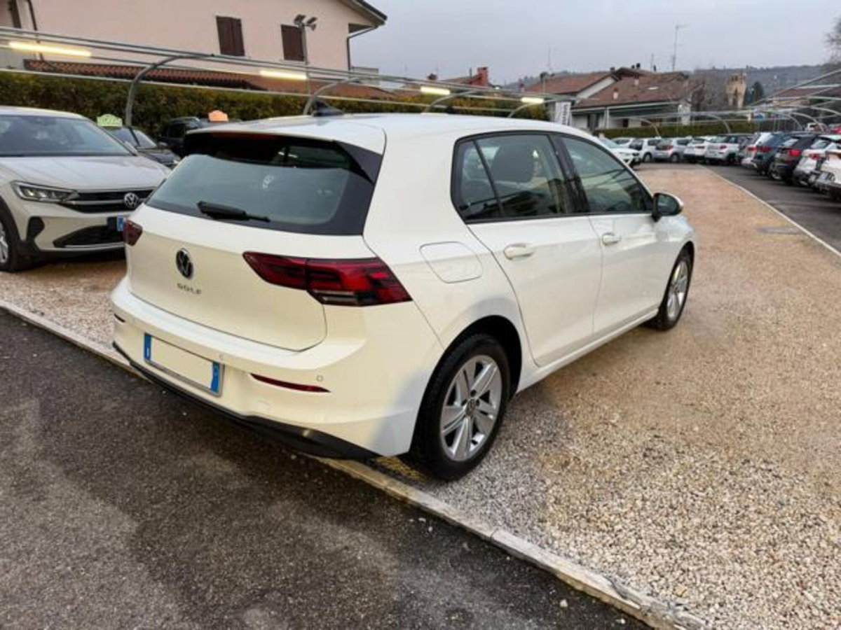 Volkswagen Golf Variant 2.0 TDI SCR DSG Life (3)