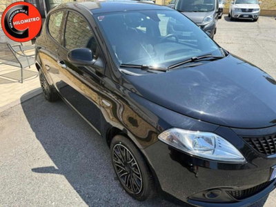 Lancia Ypsilon 1.0 FireFly 5 porte S&S Hybrid Ecochic A. Ferretti (2)