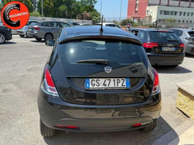 Lancia Ypsilon 1.0 FireFly 5 porte S&S Hybrid Ecochic A. Ferretti (4)