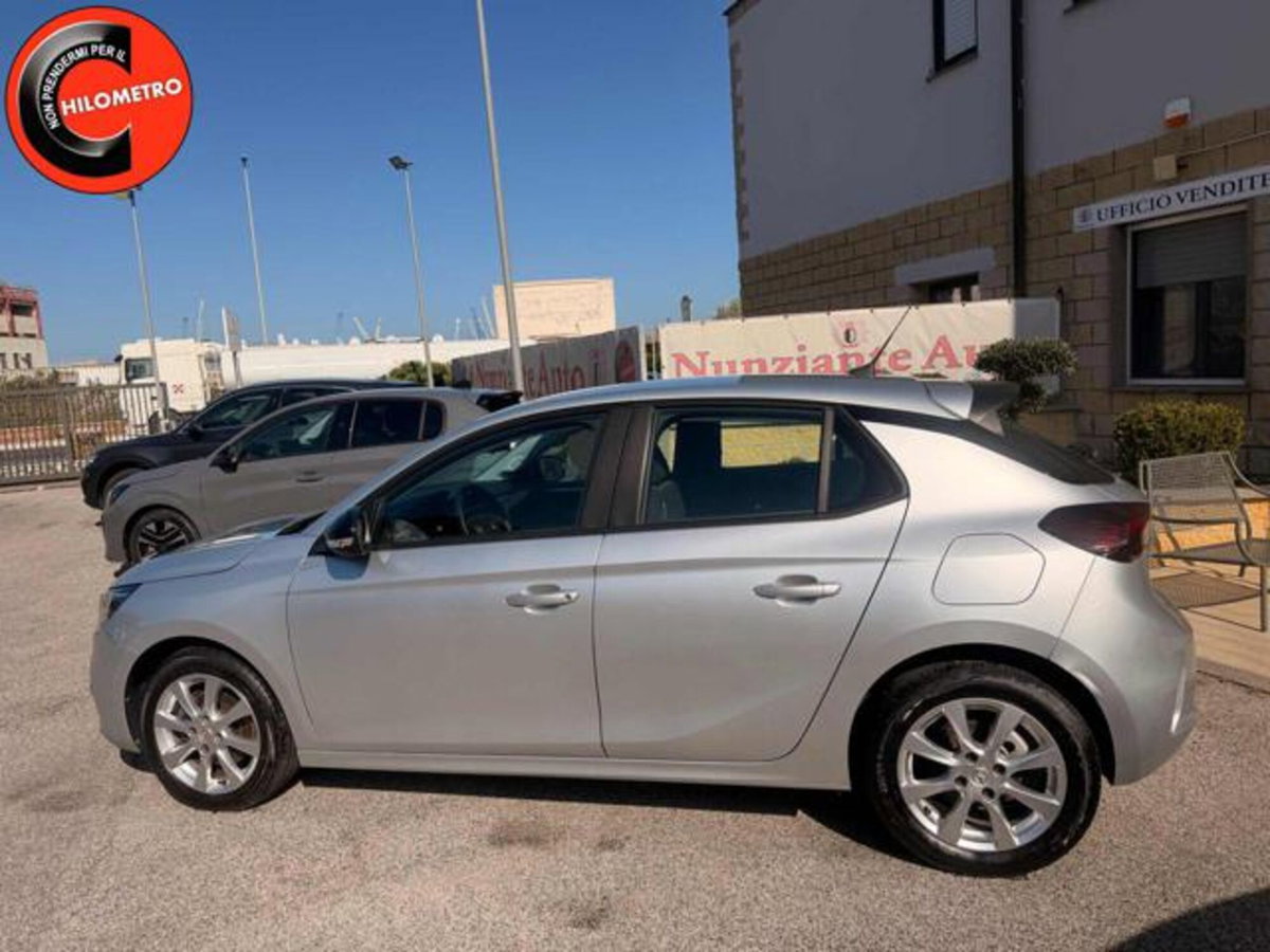 Opel Corsa 1.5 D 100 CV (2)