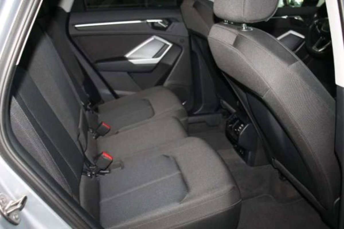 Audi Q3 40 TDI quattro S tronic (11)