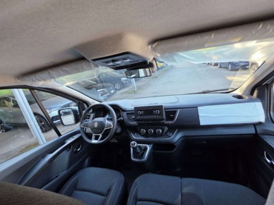 Renault Trafic 2.0 blue dci 150cv L2 Equilibre (9)
