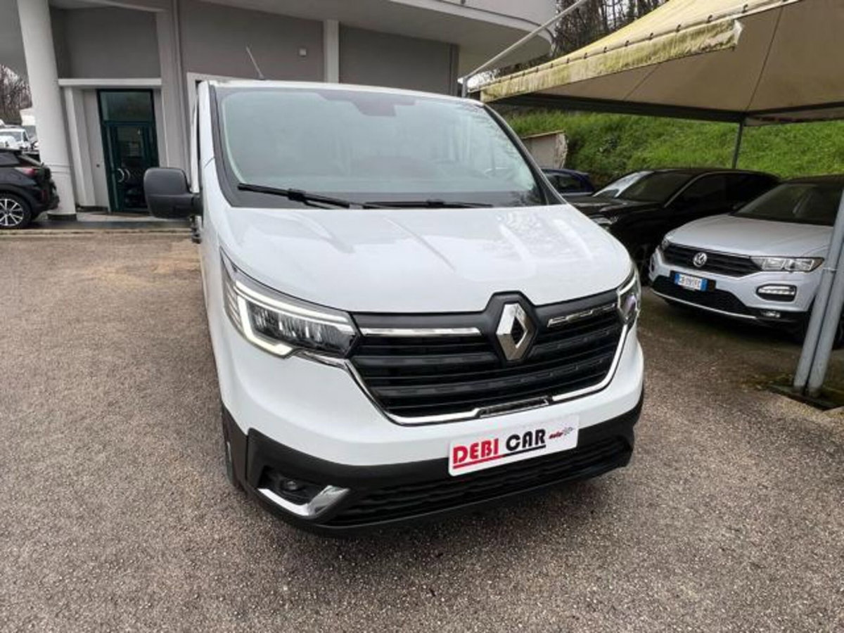 Renault Trafic 2.0 blue dci 150cv L2 Spaceclass (2)